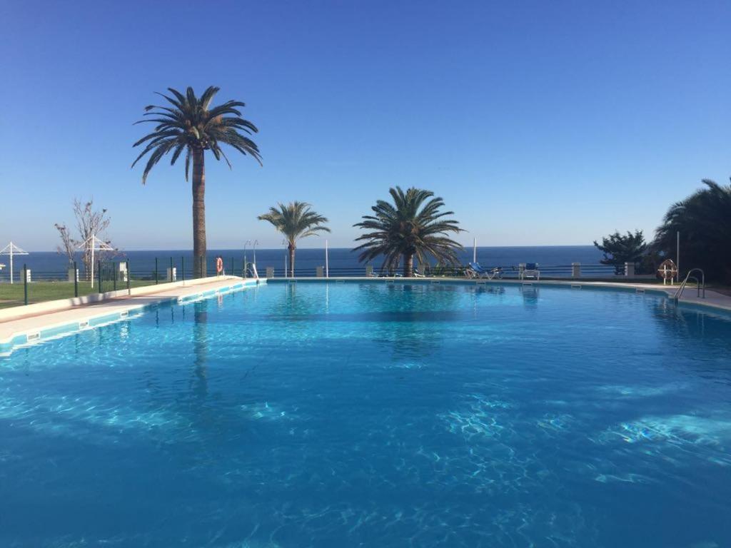 Apartamentos Calma Rentals Torremolinos Luaran gambar