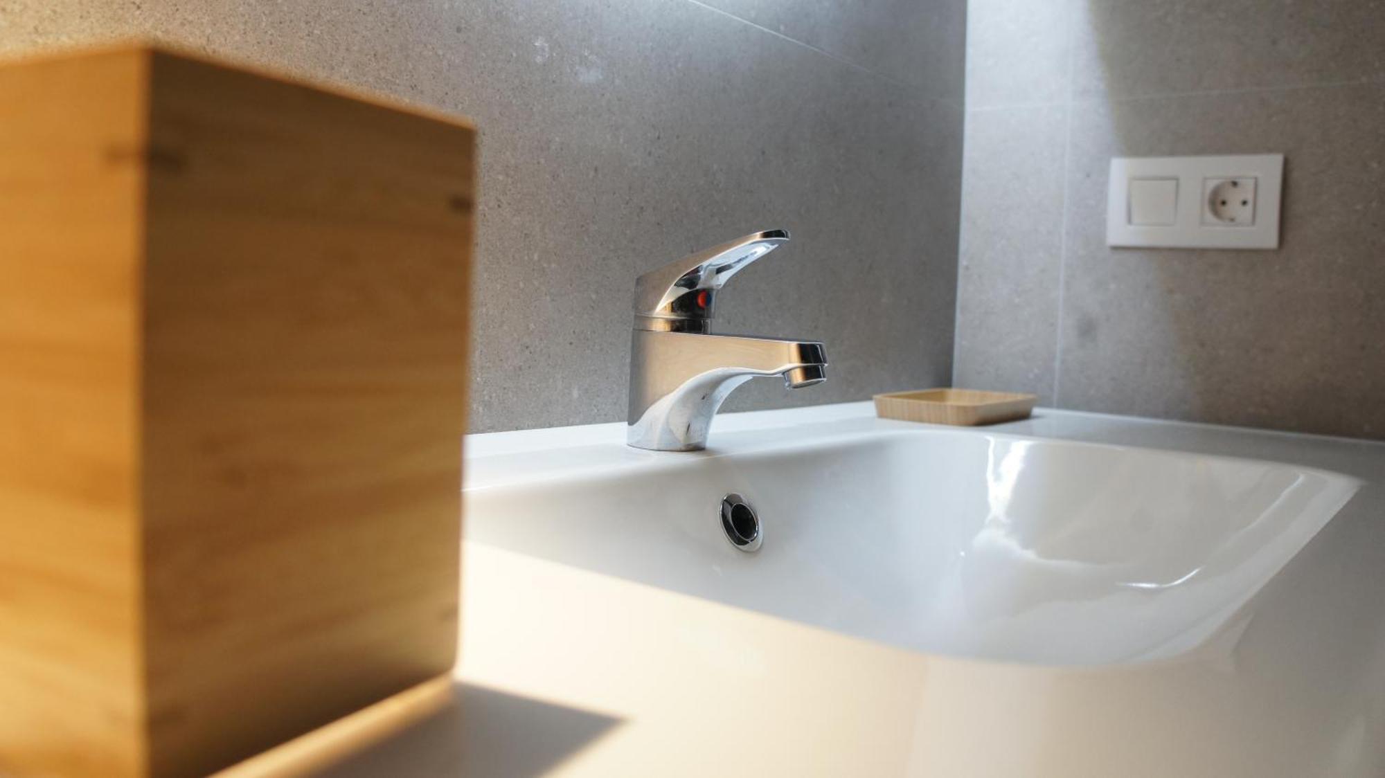 Apartamentos Calma Rentals Torremolinos Luaran gambar